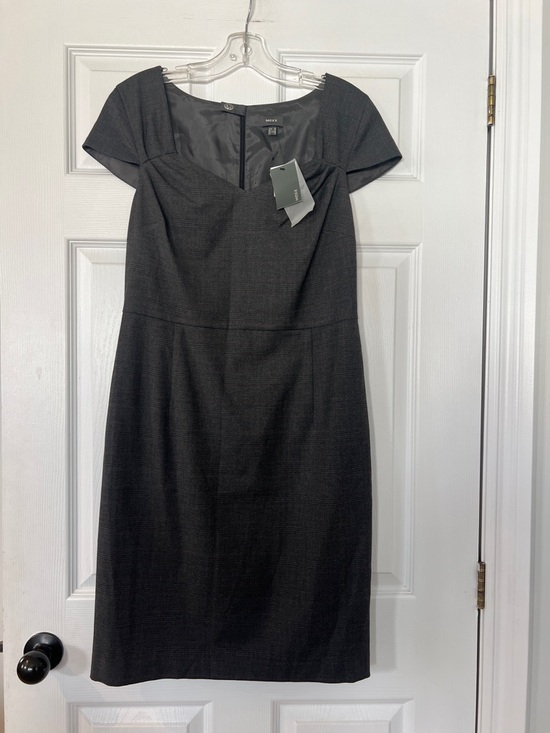 Mexx Dresses & Skirts - Mexx Black Midi Cap-Sleeve Sheath Dress